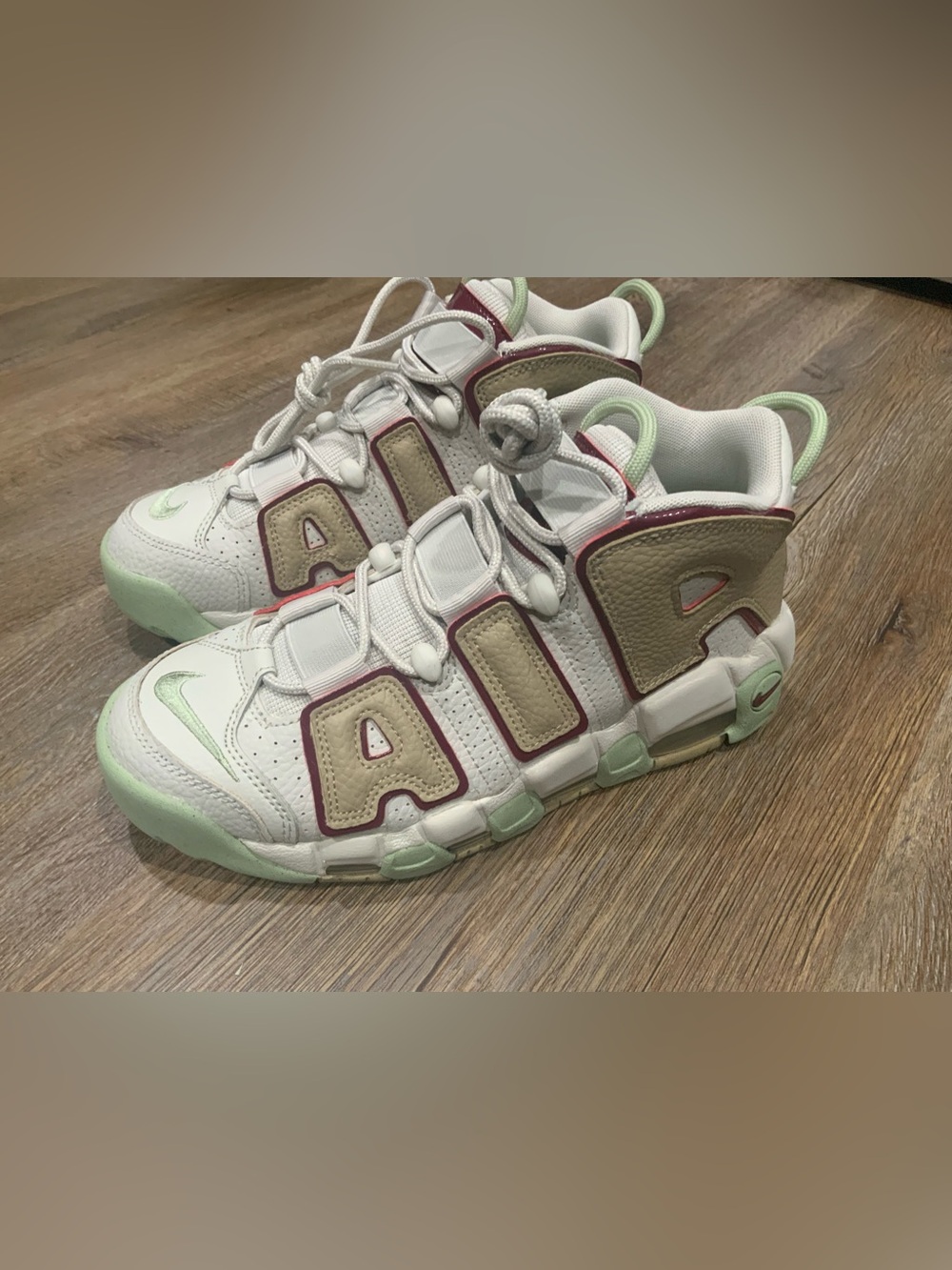 New Nike Air More Uptempo Light Bone DX8955-001 Womens Sz 8 / Mens Sz 6.5